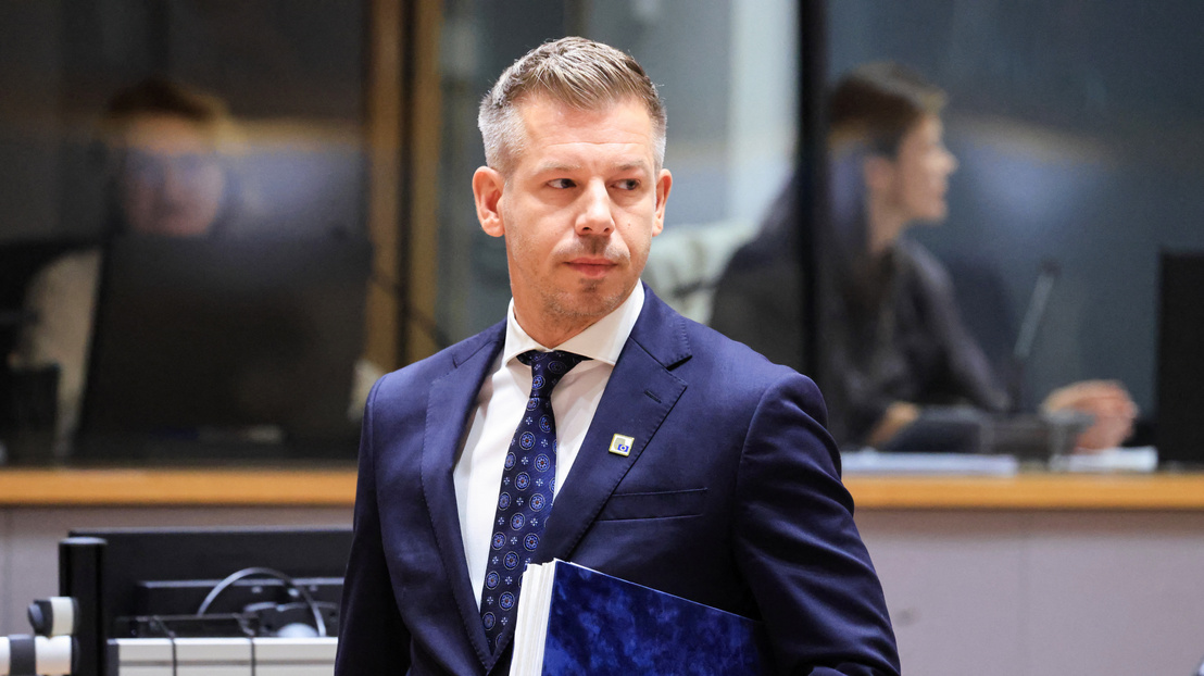 Magyar Péter reagált Takács Péter állítására a születésszámról